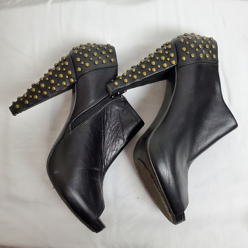 Open Toe Black Heels with Gold studded Heels